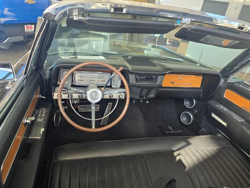 1963 Lincoln Continental 4th Gen - Image 5 of 6