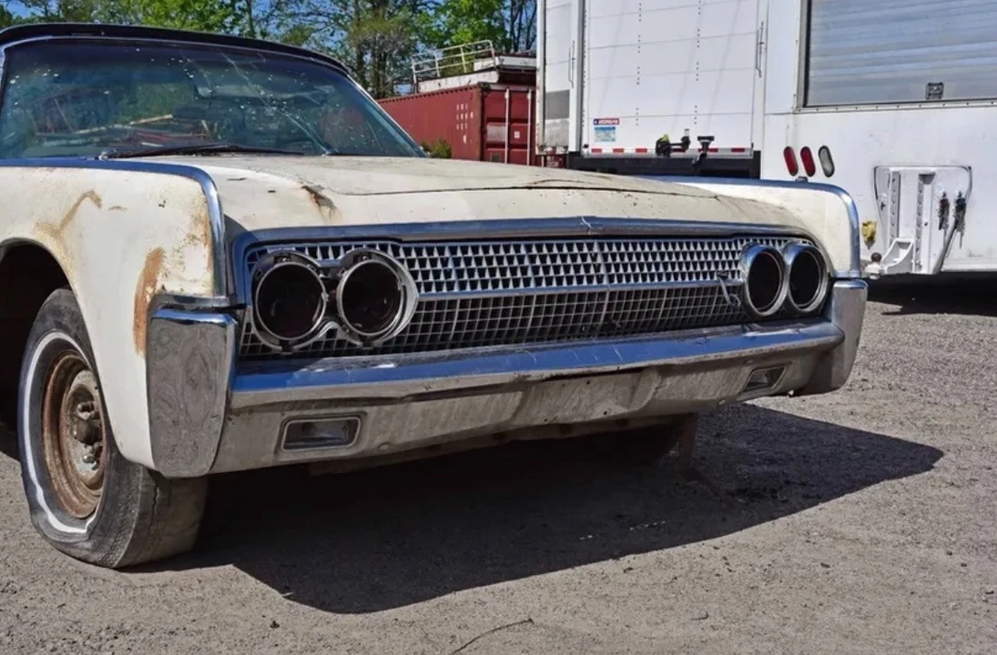 1963 Lincoln Continental 4th Gen - Image 5 of 16