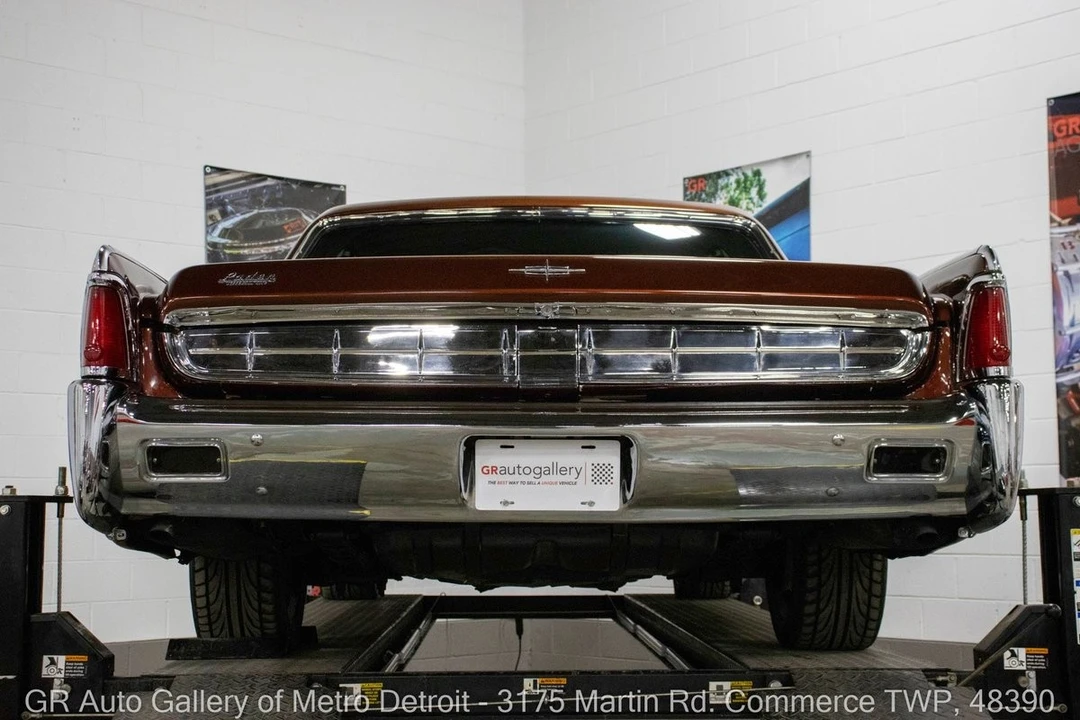1963 Lincoln Continental 4th Gen - Image 20 of 21