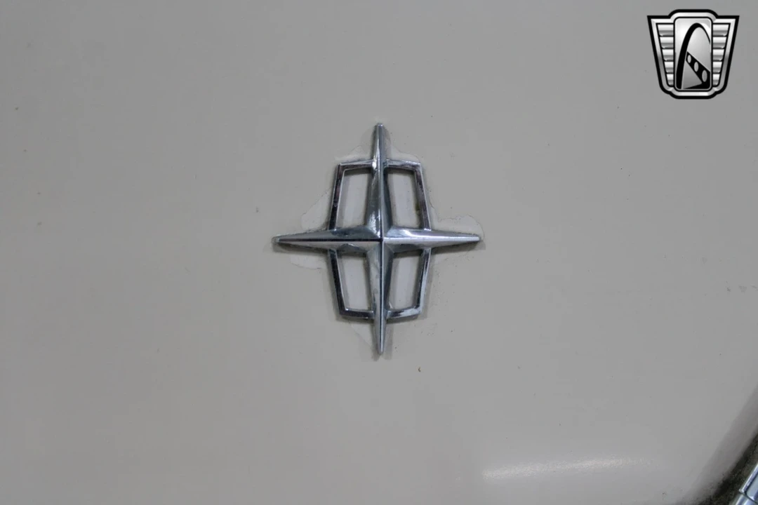 1963 Lincoln Continental 4th Gen - Image 17 of 21