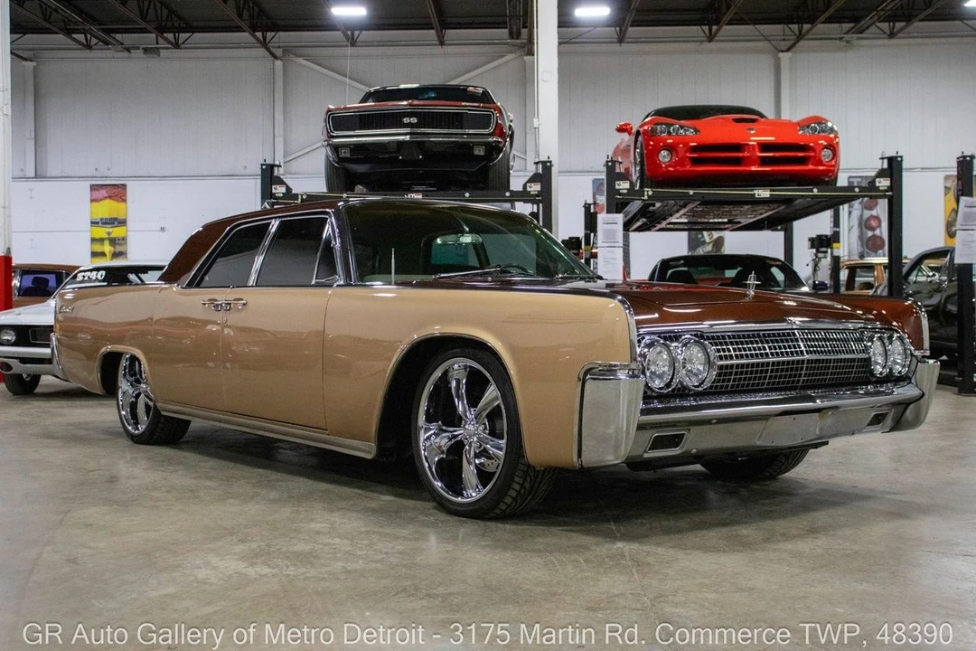 1963 Lincoln Continental 4th Gen - Image 10 of 21