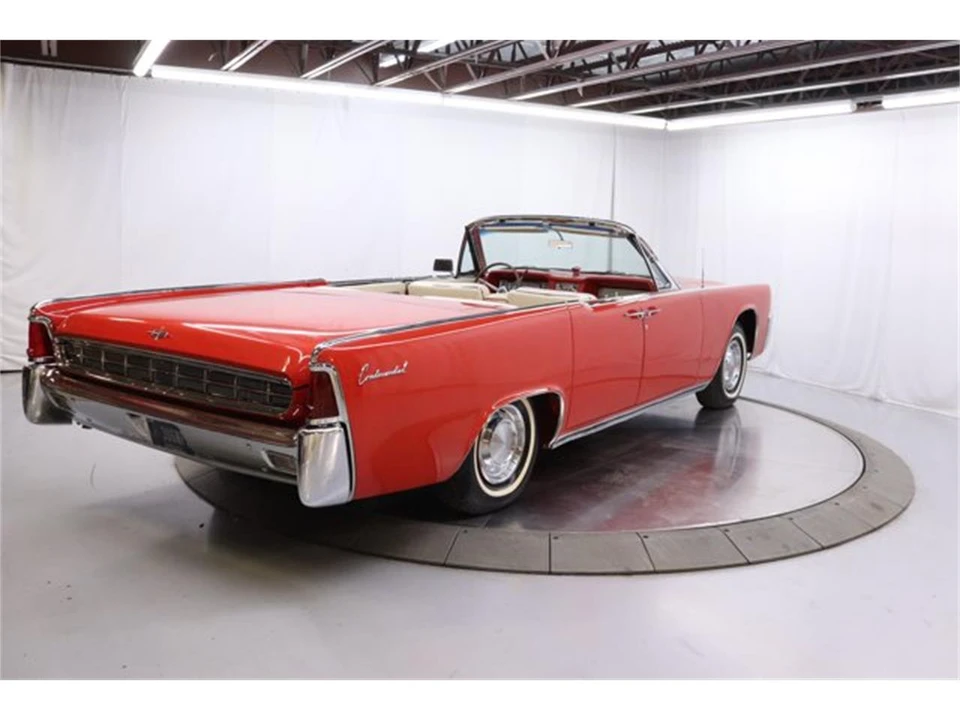 1963 Lincoln Continental 4th Gen - Image 13 of 31