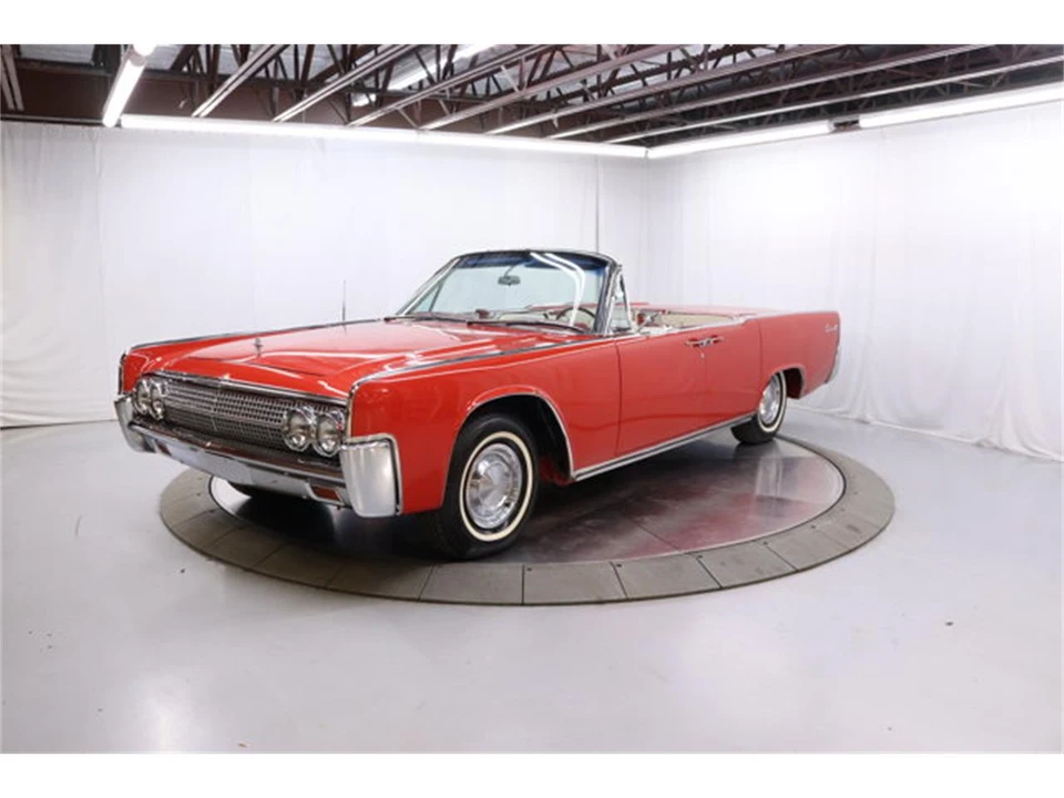 1963 Lincoln Continental 4th Gen - Image 10 of 31