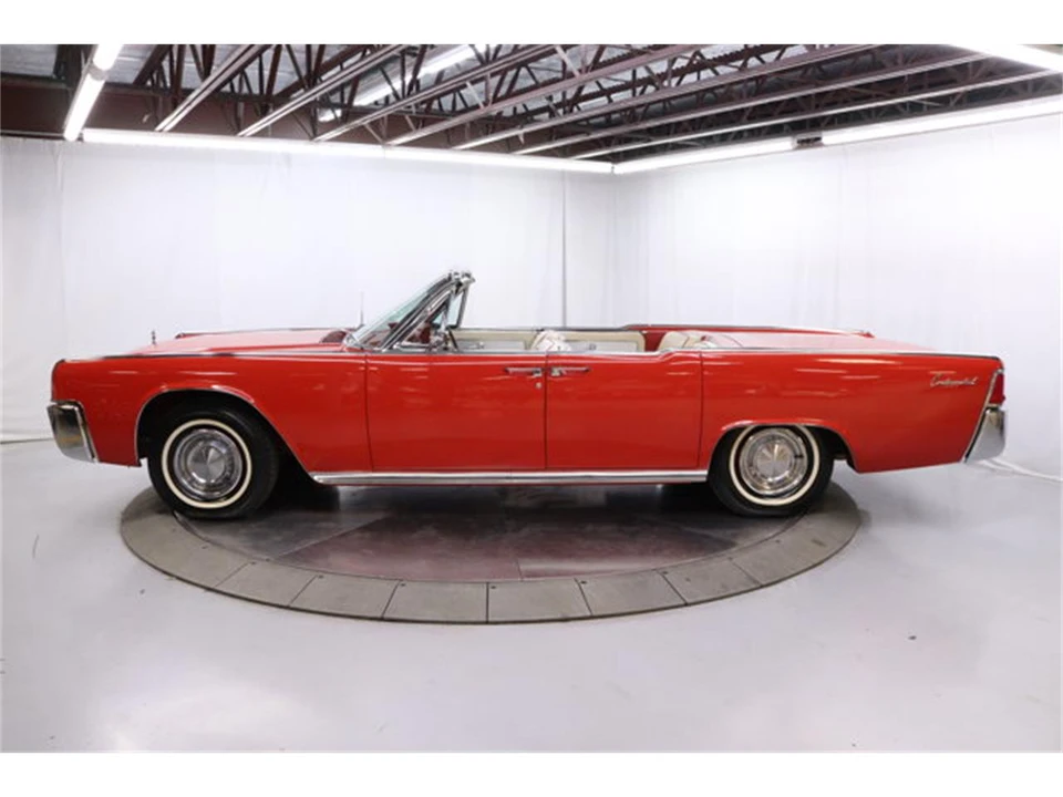 1963 Lincoln Continental 4th Gen - Image 11 of 31