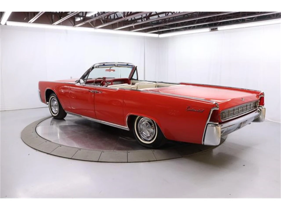 1963 Lincoln Continental 4th Gen - Image 12 of 31