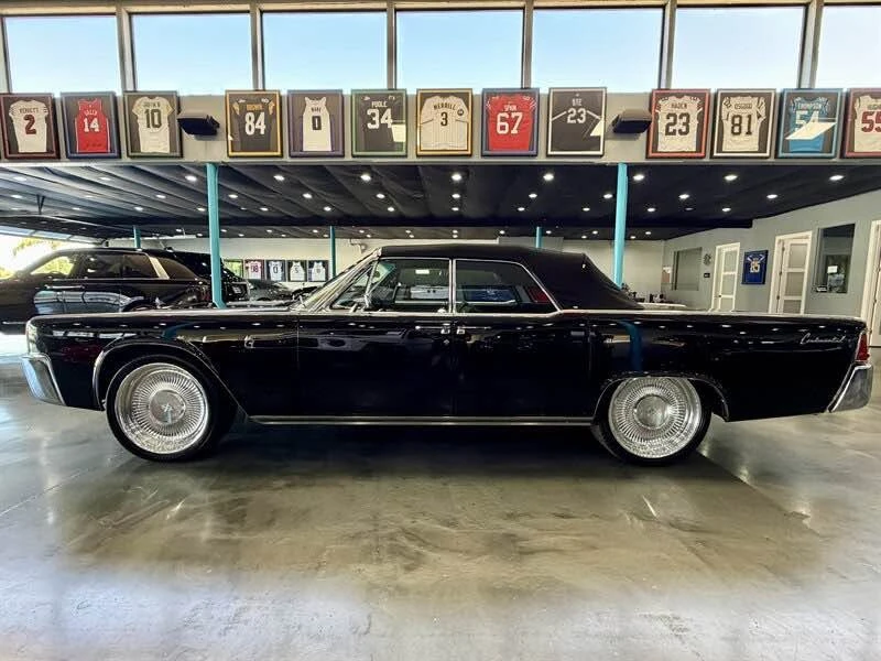 1963 Lincoln Continental 4th Gen - Image 7 of 18
