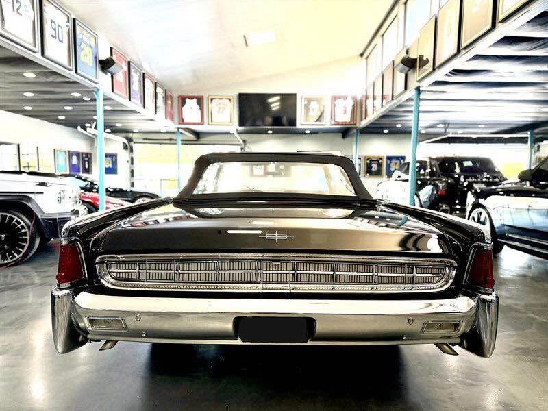 1963 Lincoln Continental 4th Gen - Image 18 of 18