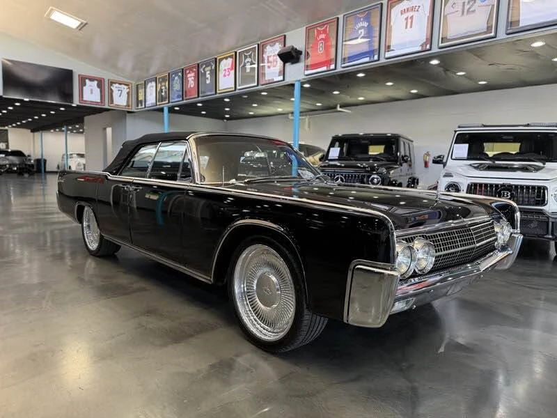 1963 Lincoln Continental 4th Gen - Image 3 of 18
