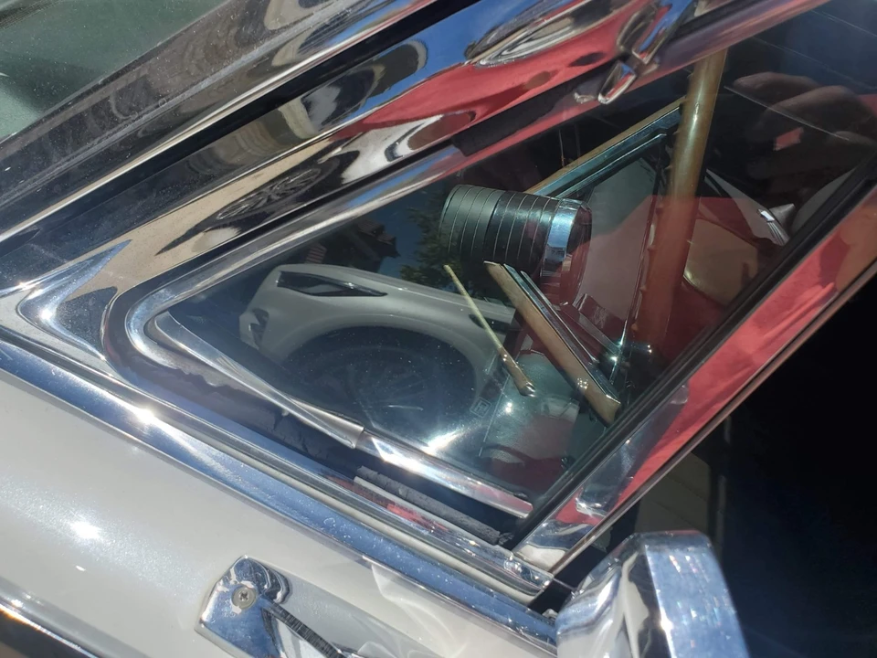 1963 Lincoln Continental 4th Gen - Image 16 of 25