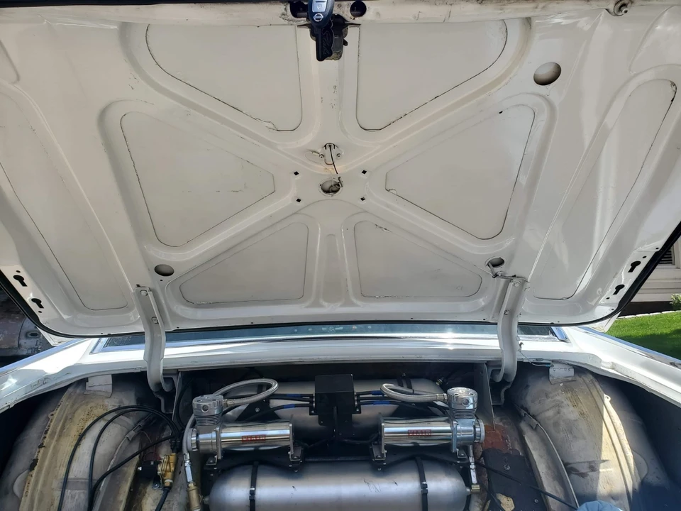 1963 Lincoln Continental 4th Gen - Image 22 of 25
