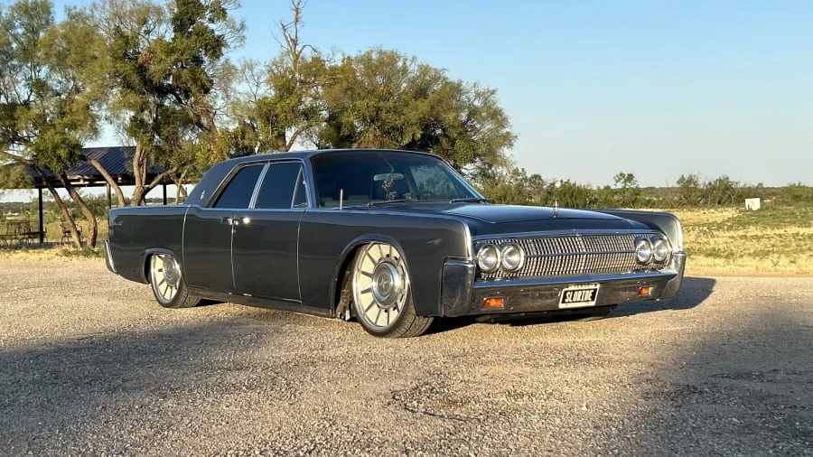 1963 Lincoln Continental 4th Gen - Image 8 of 25