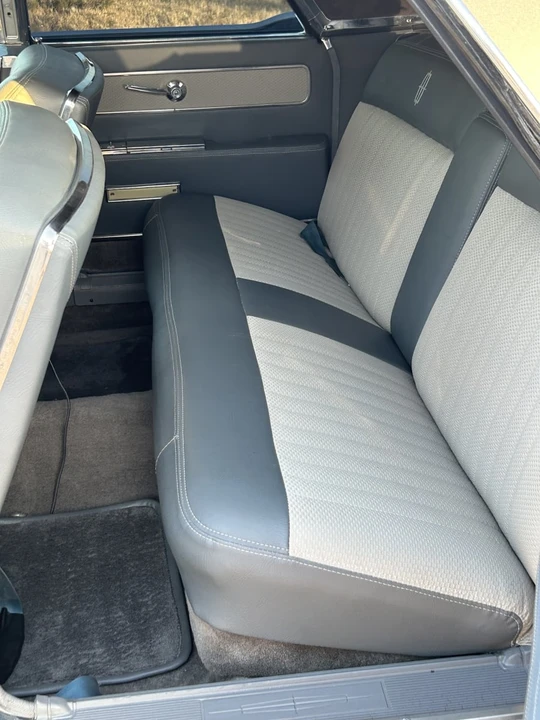 1963 Lincoln Continental 4th Gen - Image 17 of 25