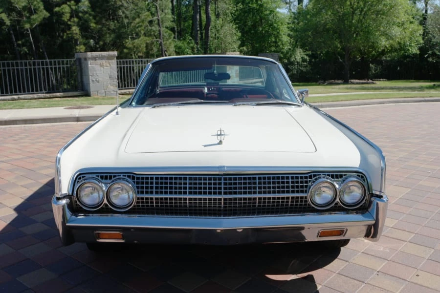 1963 Lincoln Continental 4th Gen - Image 8 of 9