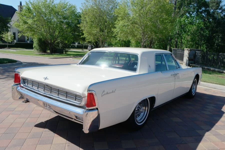 1963 Lincoln Continental 4th Gen - Image 3 of 9