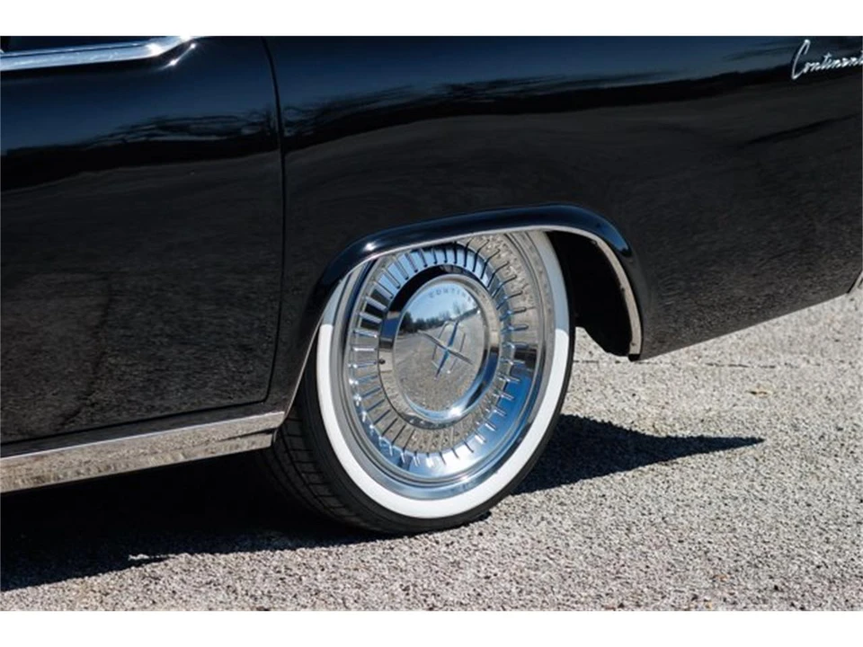 1963 Lincoln Continental 4th Gen - Image 21 of 31
