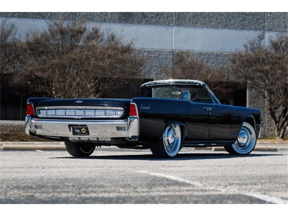 1963 Lincoln Continental 4th Gen - Image 7 of 31