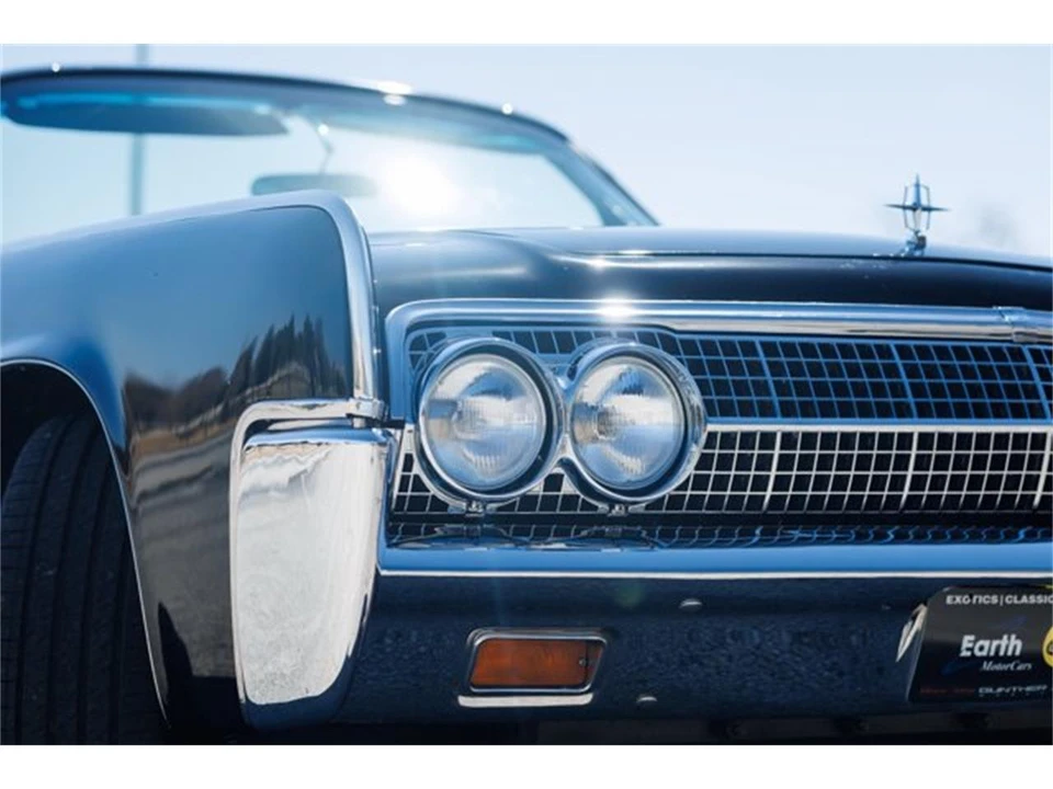 1963 Lincoln Continental 4th Gen - Image 23 of 31