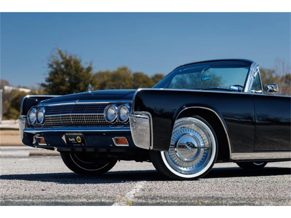 1963 Lincoln Continental 4th Gen - Image 9 of 31