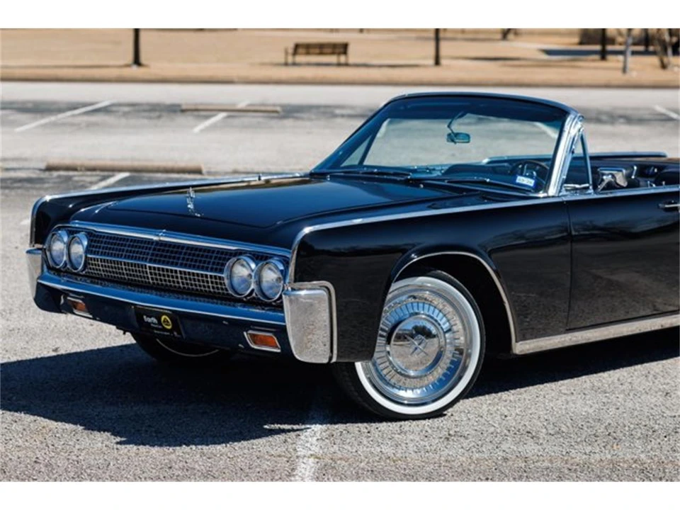 1963 Lincoln Continental 4th Gen - Image 10 of 31