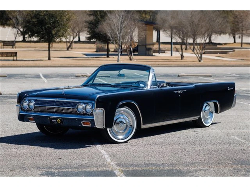 1963 Lincoln Continental 4th Gen - Image 2 of 31