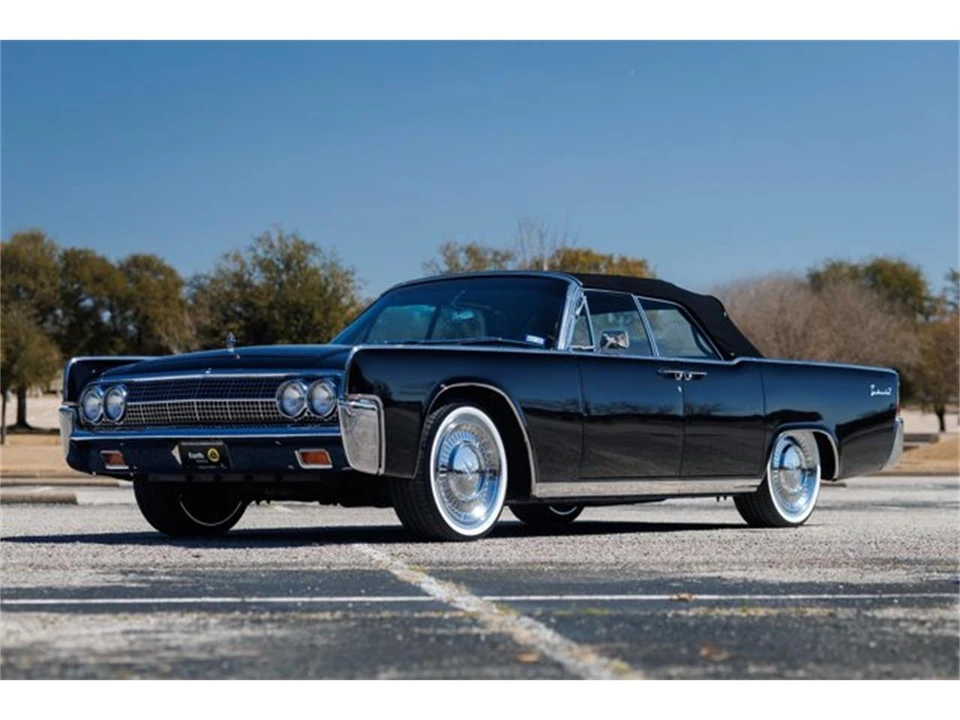 1963 Lincoln Continental 4th Gen - Image 15 of 31