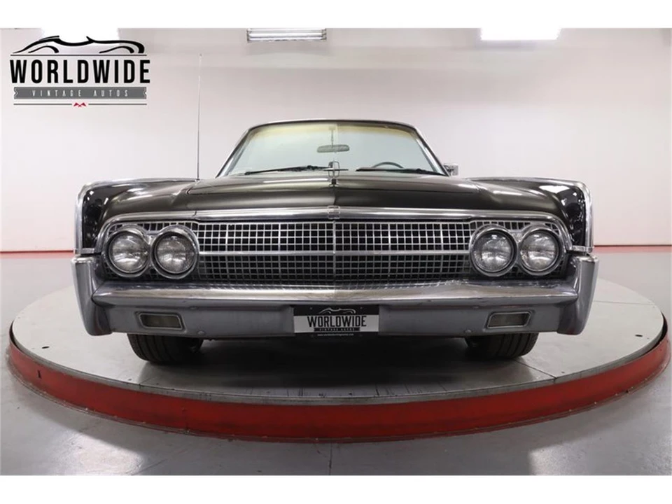 1963 Lincoln Continental 4th Gen - Image 19 of 31