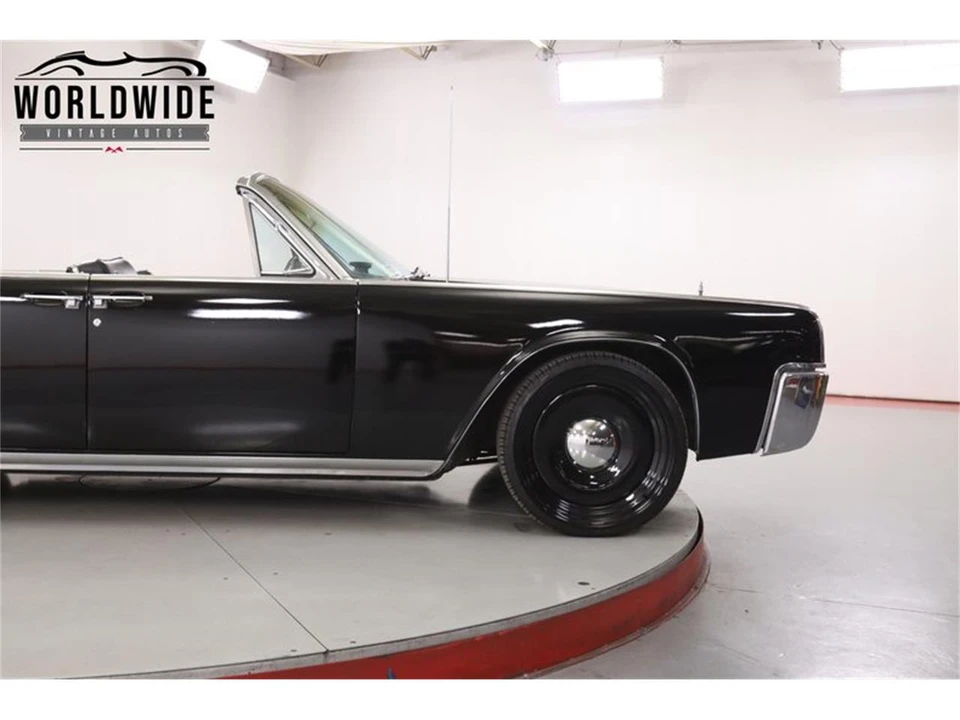 1963 Lincoln Continental 4th Gen - Image 12 of 31