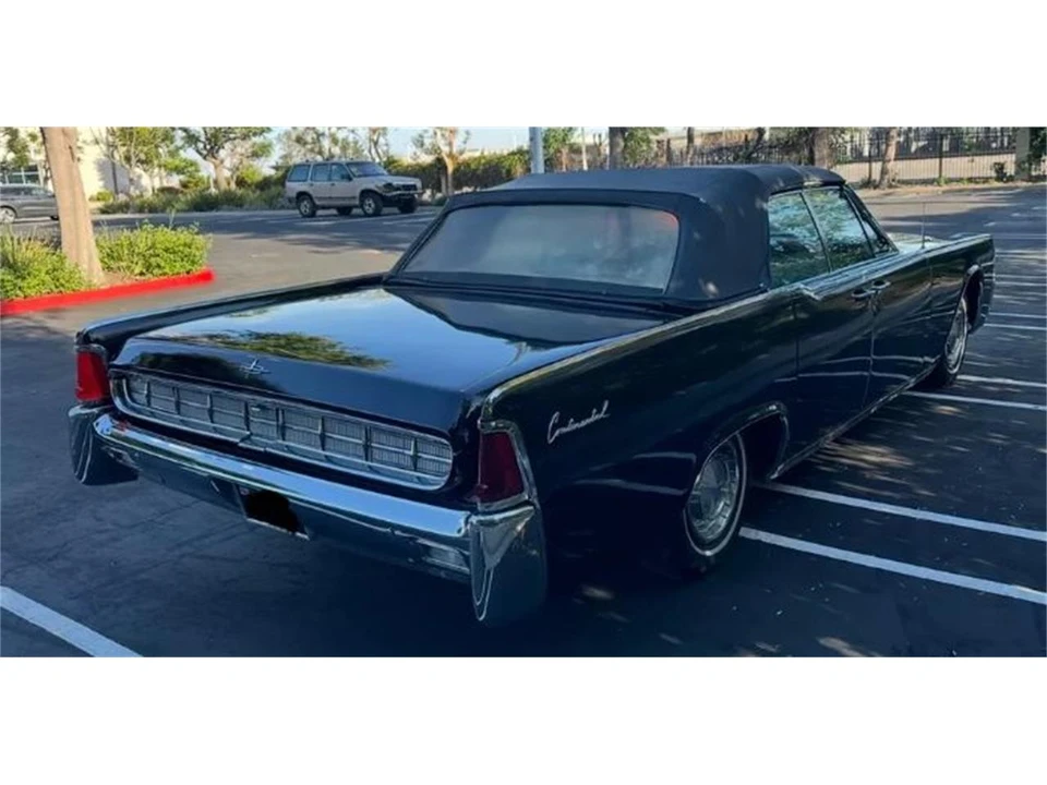 1963 Lincoln Continental 4th Gen - Image 2 of 7