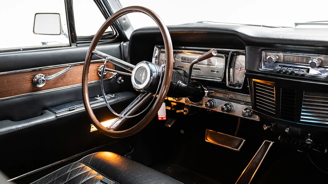 1963 Lincoln Continental 4th Gen - Image 13 of 31