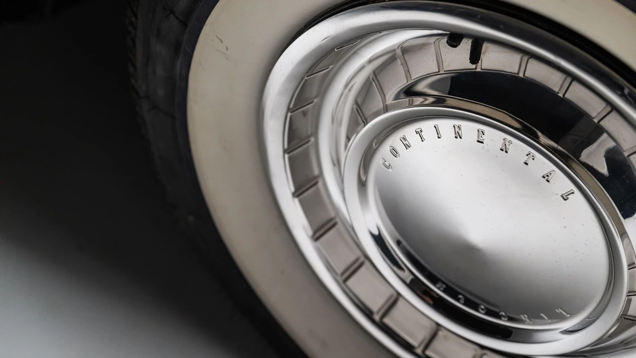 1963 Lincoln Continental 4th Gen - Image 6 of 31