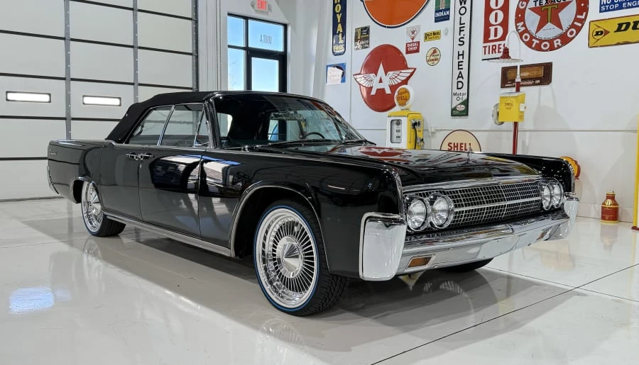 1963 Lincoln Continental 4th Gen - Image 6 of 25