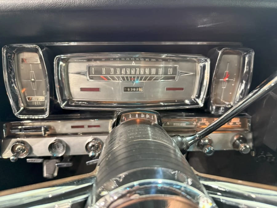 1963 Lincoln Continental 4th Gen - Image 15 of 25