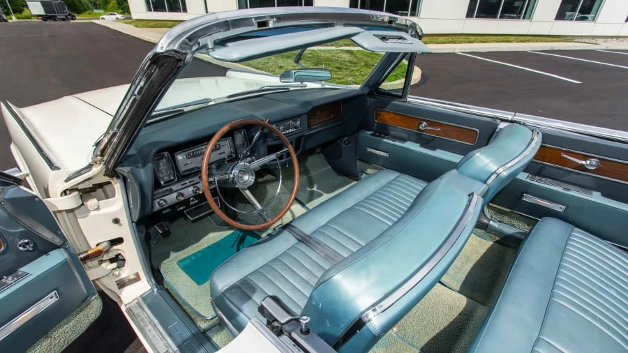 1963 Lincoln Continental 4th Gen - Image 4 of 18