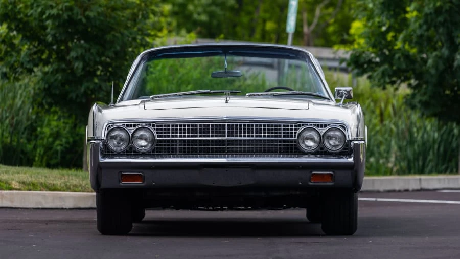 1963 Lincoln Continental 4th Gen - Image 15 of 18
