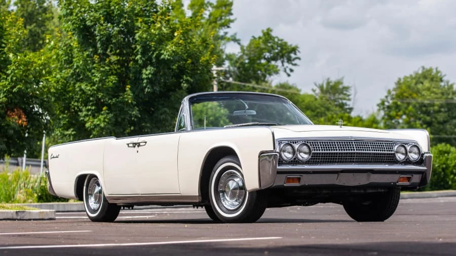 1963 Lincoln Continental 4th Gen - Image 18 of 18