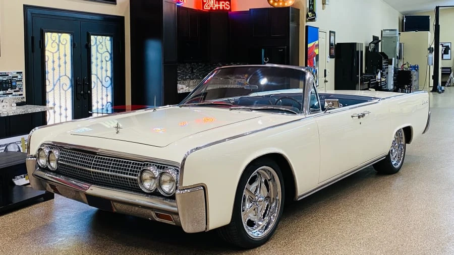1963 Lincoln Continental 4th Gen - Image 21 of 23