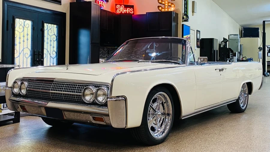 1963 Lincoln Continental 4th Gen - Image 20 of 23