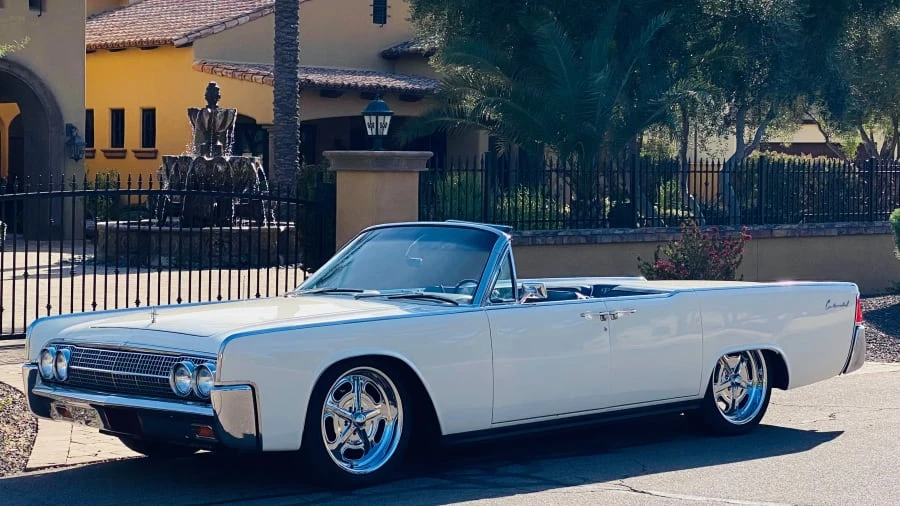 1963 Lincoln Continental 4th Gen - Image 22 of 23