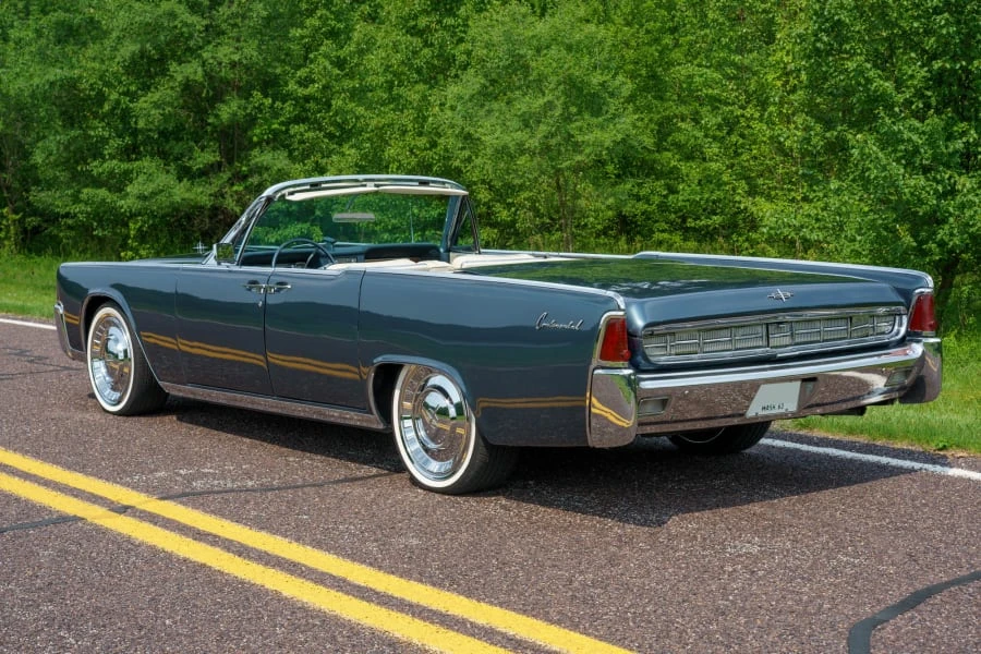 1963 Lincoln Continental 4th Gen - Image 8 of 22