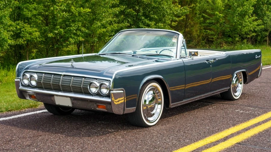 1963 Lincoln Continental 4th Gen - Image 11 of 20