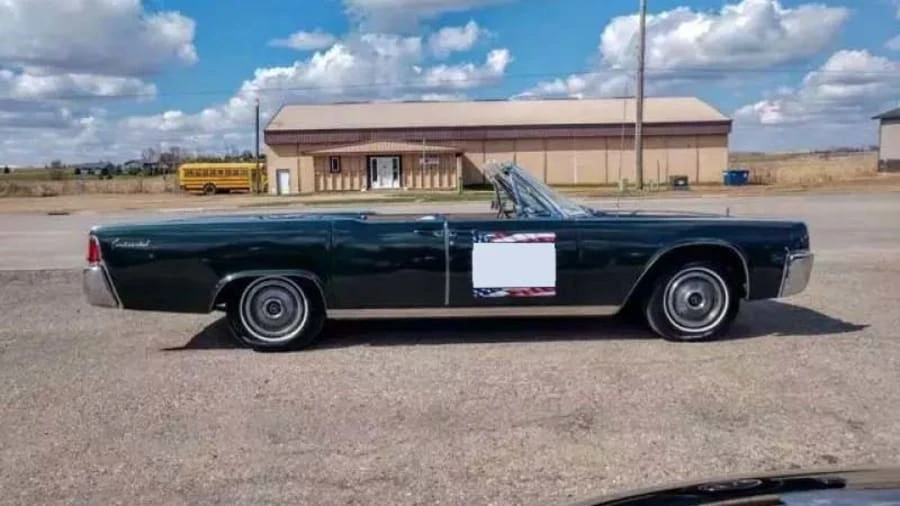 1963 Lincoln Continental 4th Gen - Image 7 of 27