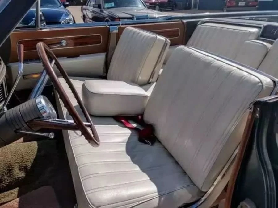 1963 Lincoln Continental 4th Gen - Image 14 of 27