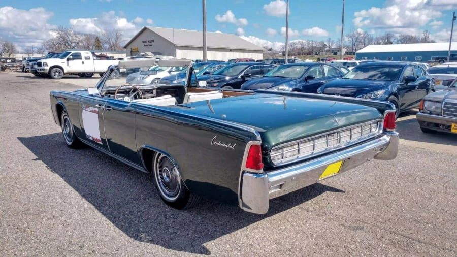 1963 Lincoln Continental 4th Gen - Image 10 of 27