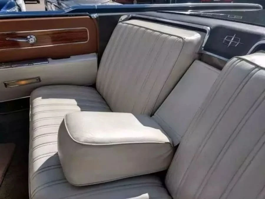 1963 Lincoln Continental 4th Gen - Image 23 of 27