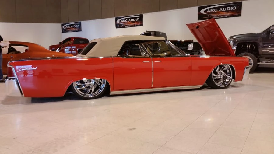 1963 Lincoln Continental 4th Gen - Image 2 of 11