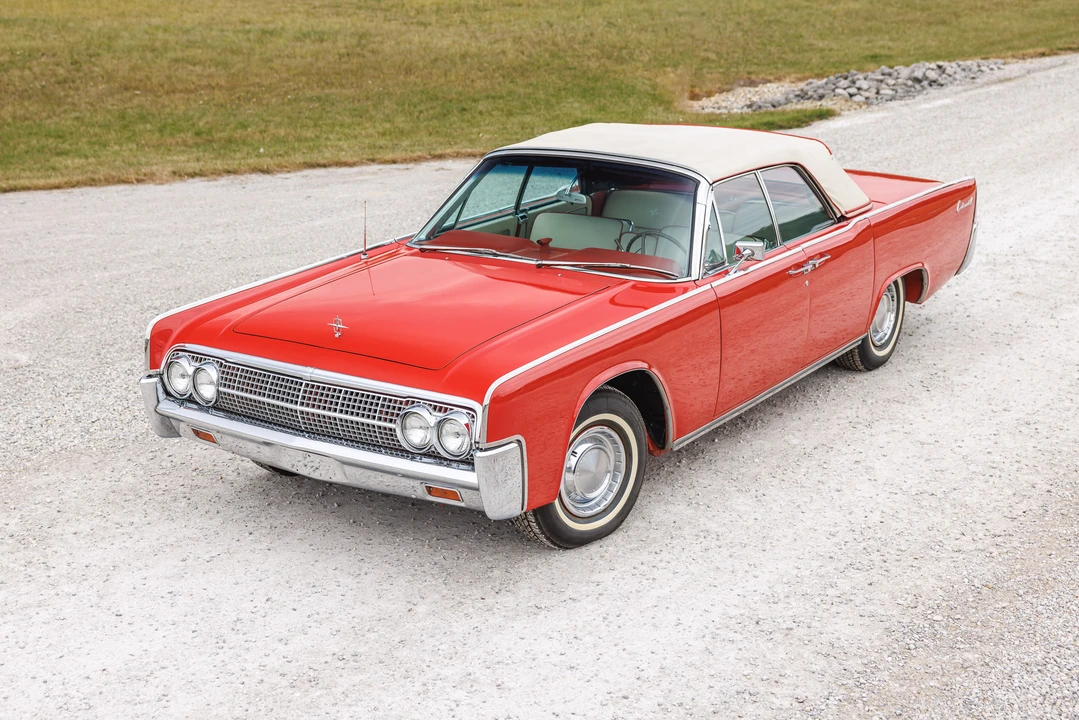 1963 Lincoln Continental 4th Gen - Image 3 of 31