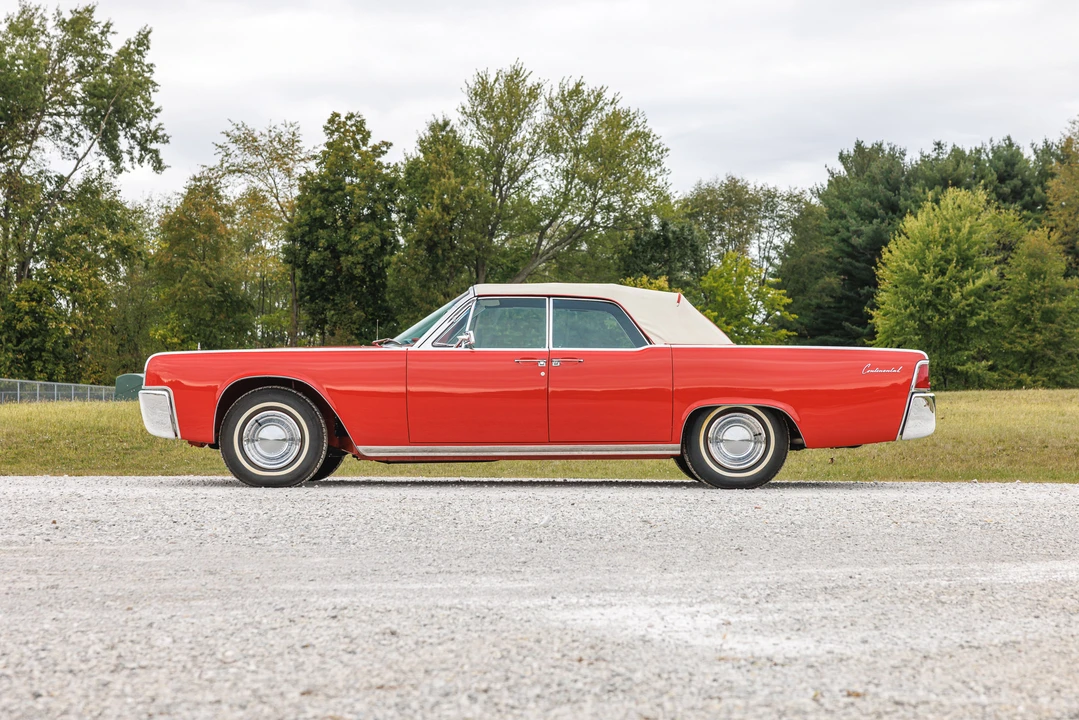1963 Lincoln Continental 4th Gen - Image 4 of 31