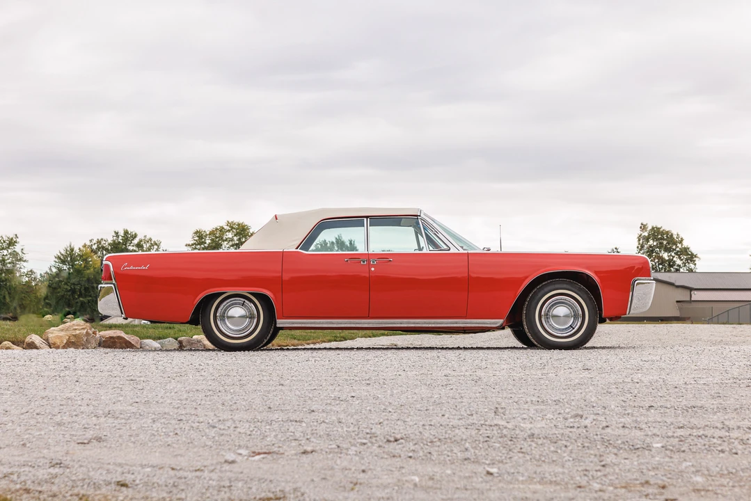 1963 Lincoln Continental 4th Gen - Image 5 of 31