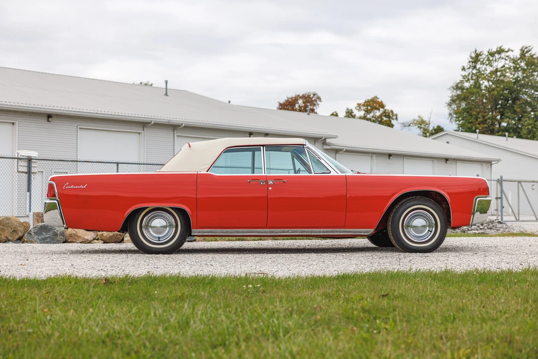1963 Lincoln Continental 4th Gen - Image 6 of 31