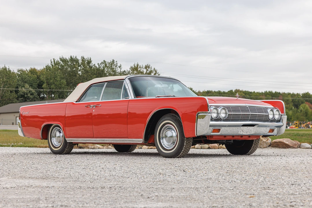 1963 Lincoln Continental 4th Gen - Image 8 of 31
